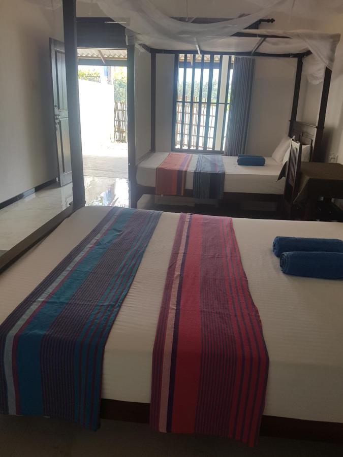 Bed and Breakfast Sea Port Hiriketiya à Dikwella Extérieur photo