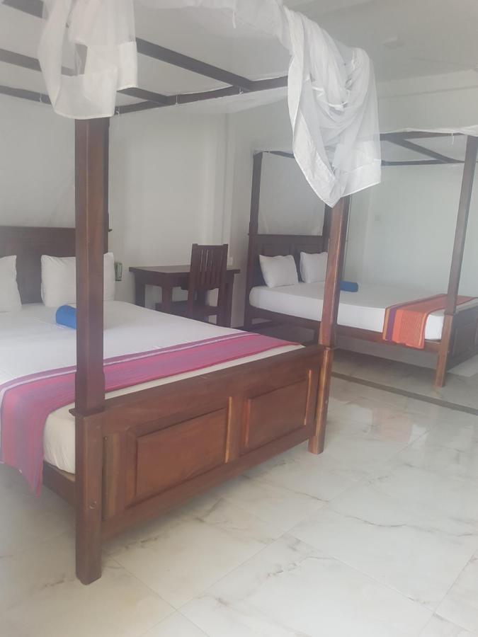 Bed and Breakfast Sea Port Hiriketiya à Dikwella Extérieur photo