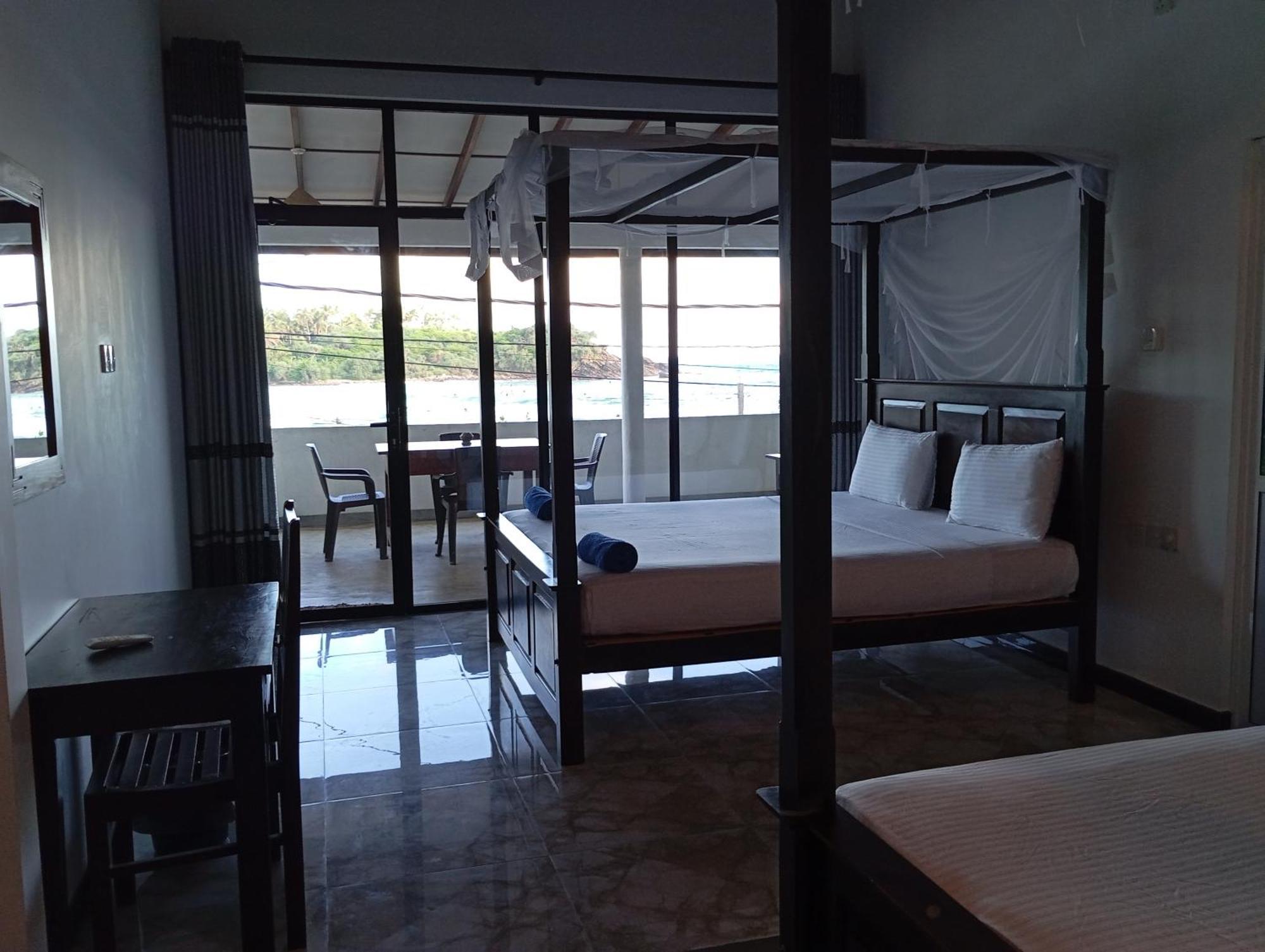 Bed and Breakfast Sea Port Hiriketiya à Dikwella Extérieur photo